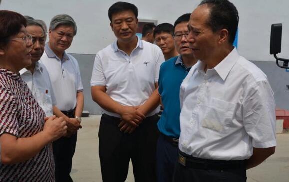 中慧集团董事长_慧峰集团董事长王铁成(2)