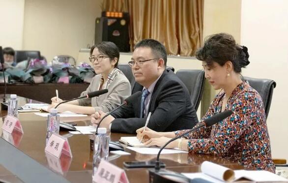 现场,海大集团常务副总裁程琦向专家组表达了海大集团董事长薛华对抗